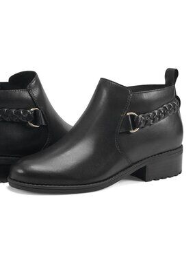 NWT Easy Spirit Roslyn Ankle Booties Black (8M)